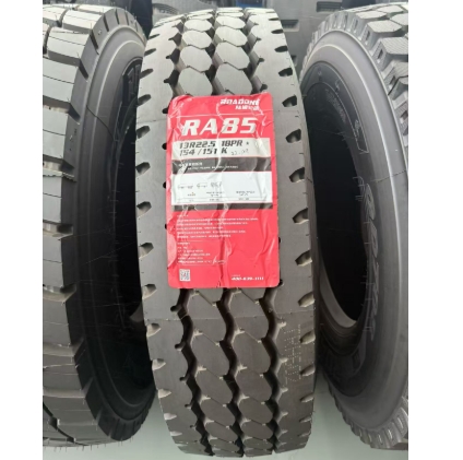 陆通重型卡车钢丝轮胎