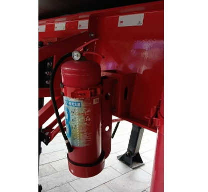 Dry powder fire extinguisher