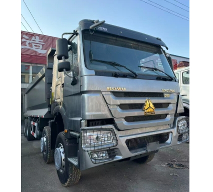 Heavy-duty dump truck